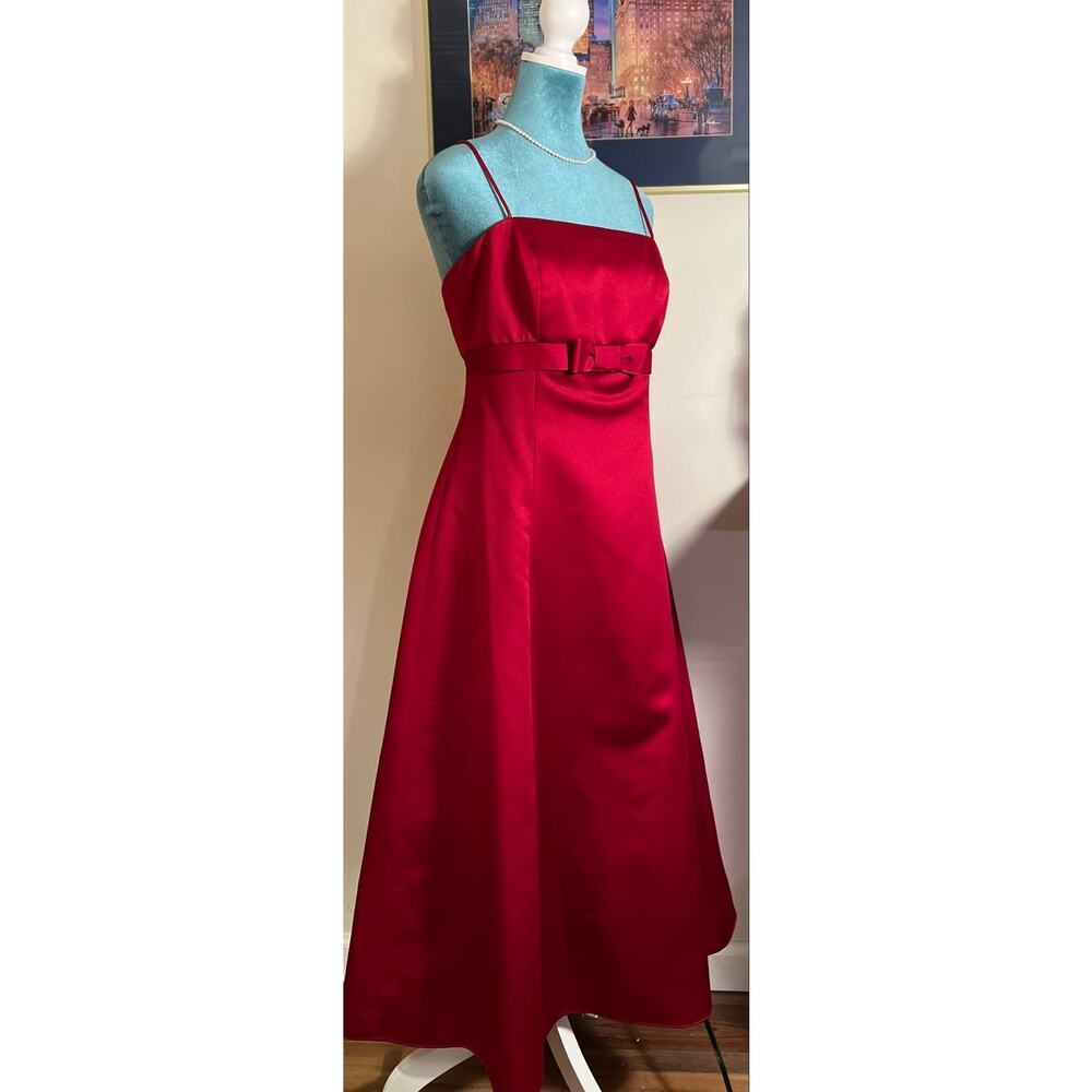 DAVIDS BRIDAL Vintage Style 8585 Apple Empire Bridesmaid Prom Dress 8